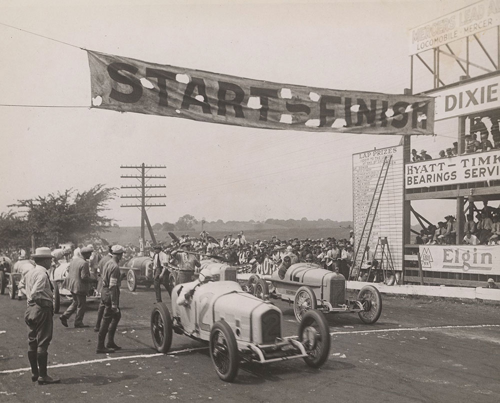 DePalma First to Start Elgin Road Race, 1920