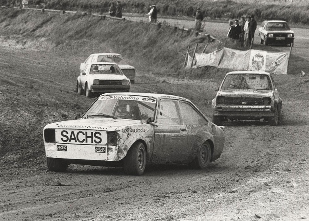Dirt track racing, Ford Escorts and Fiestas