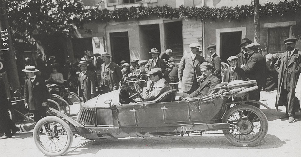 Course de Cote de Limonest - 1912 Three-wheel 'torpido' type car