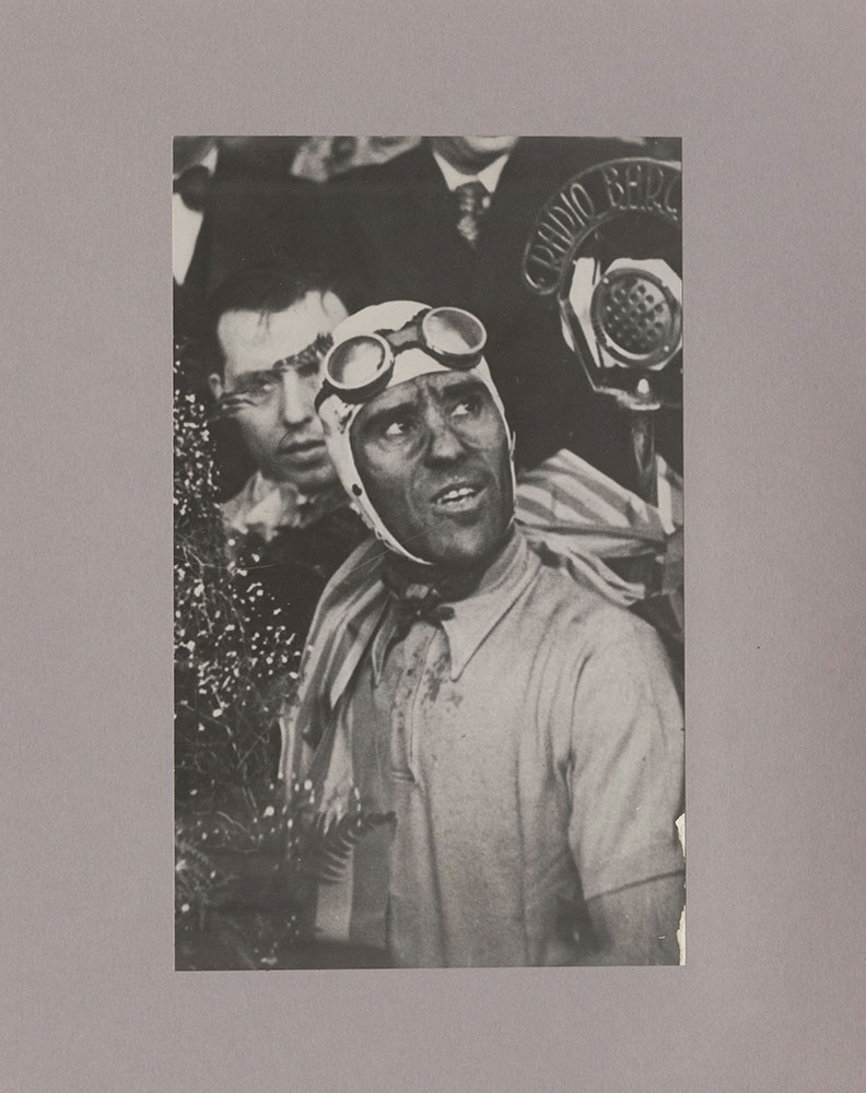 Nuvolari just after his victory in Barcelona's Grand Prix - 1936
