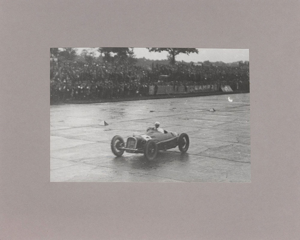 Robert Benoist driving winning Delage in 1927 European Grand Prix on Monza track - 1927