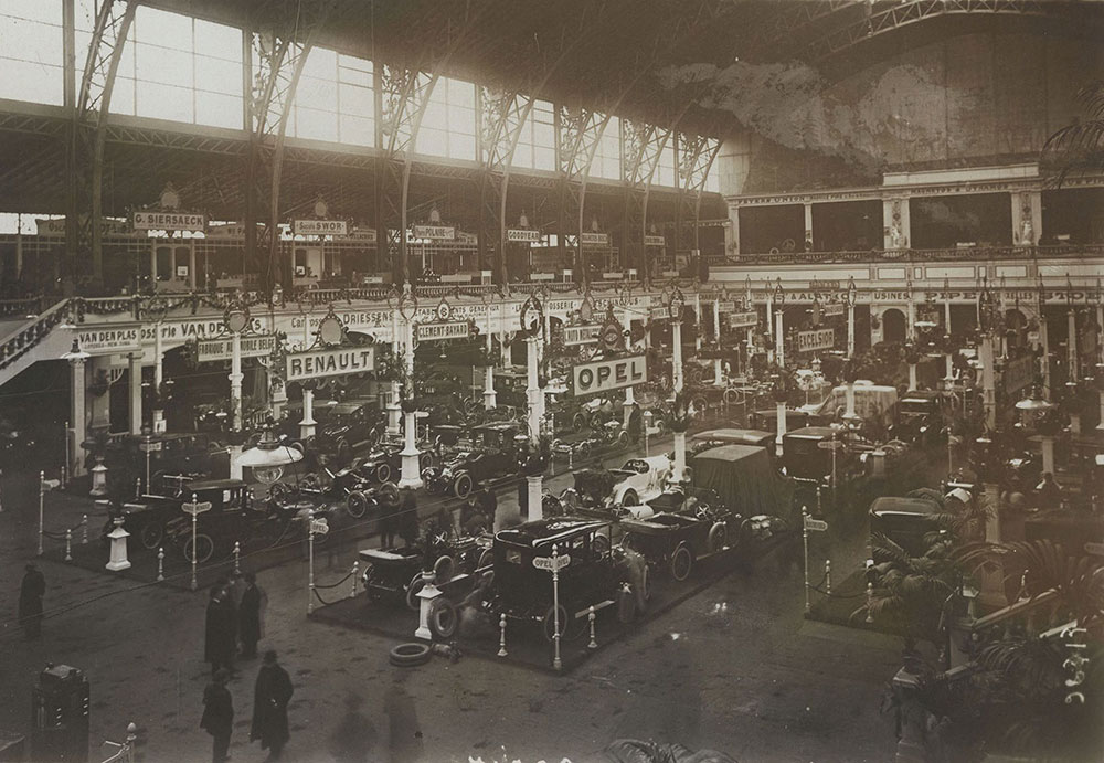 Brussels Salon de l'Automobile,1914, general view