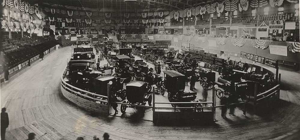 New York Auto Show 1900