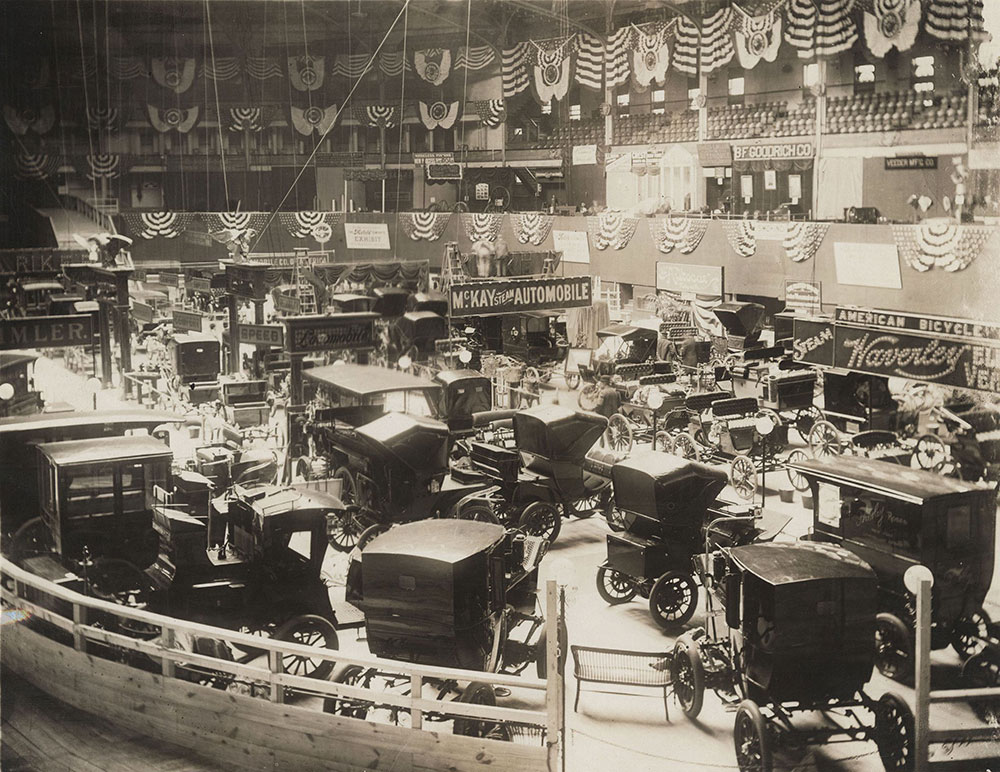 New York Auto Show 1900