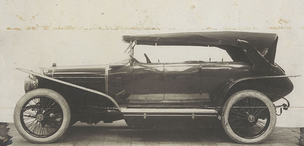 Paris Show 1913 unknown vehicle of 'sporting type'