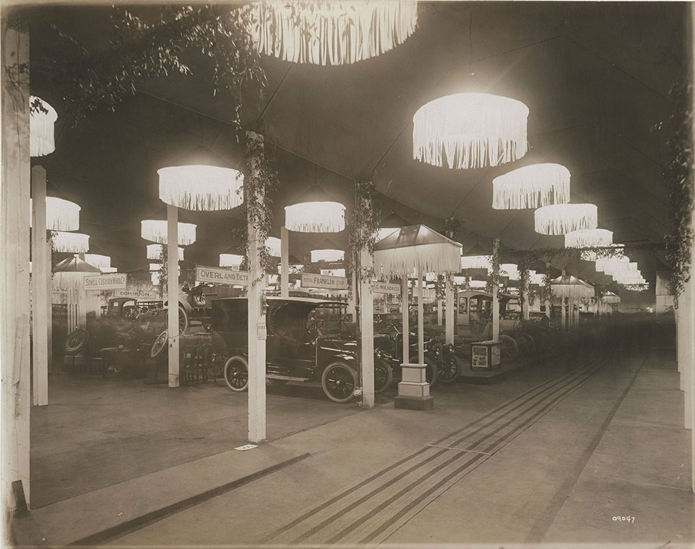 Detroit Automobile Show 1915 commercial vehicle section