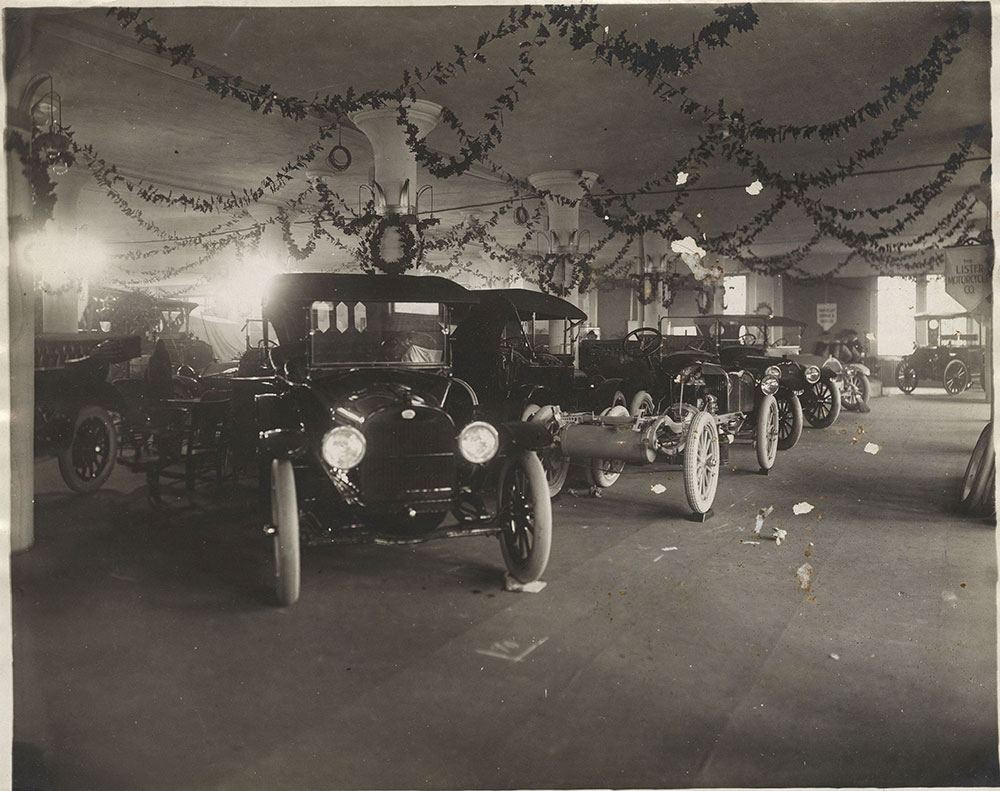 Cleveland Automobile Show 1915