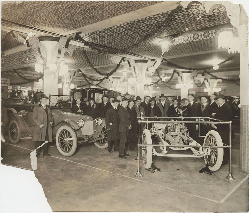 Cleveland Automobile Show 1917 Buick