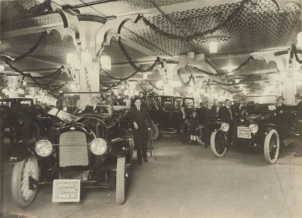 Cleveland Automobile Show 1917 Monroe & Apperson