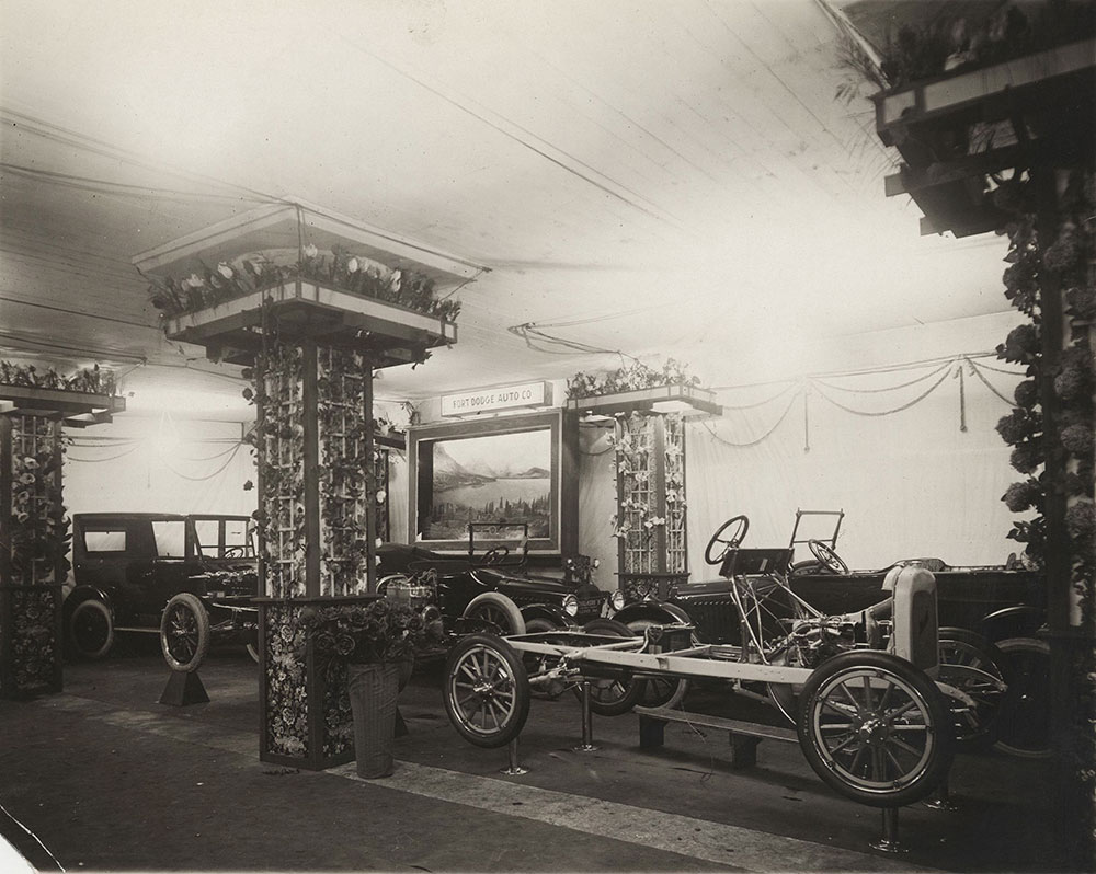Northern Iowa Auto Show 1917 Fort Dodge: Chalmers, Maxwell