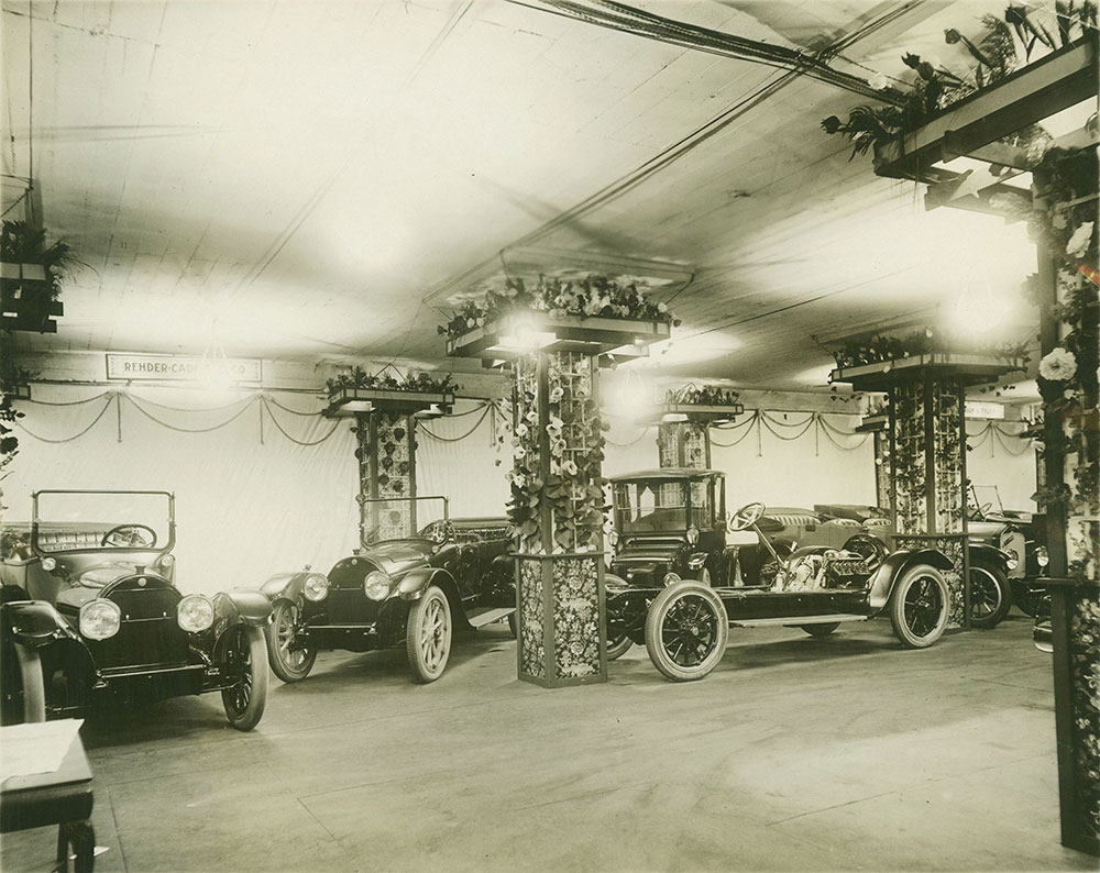 Northern Iowa Auto Show 1917 Fort Dodge: Cadillac, Detroit Electric