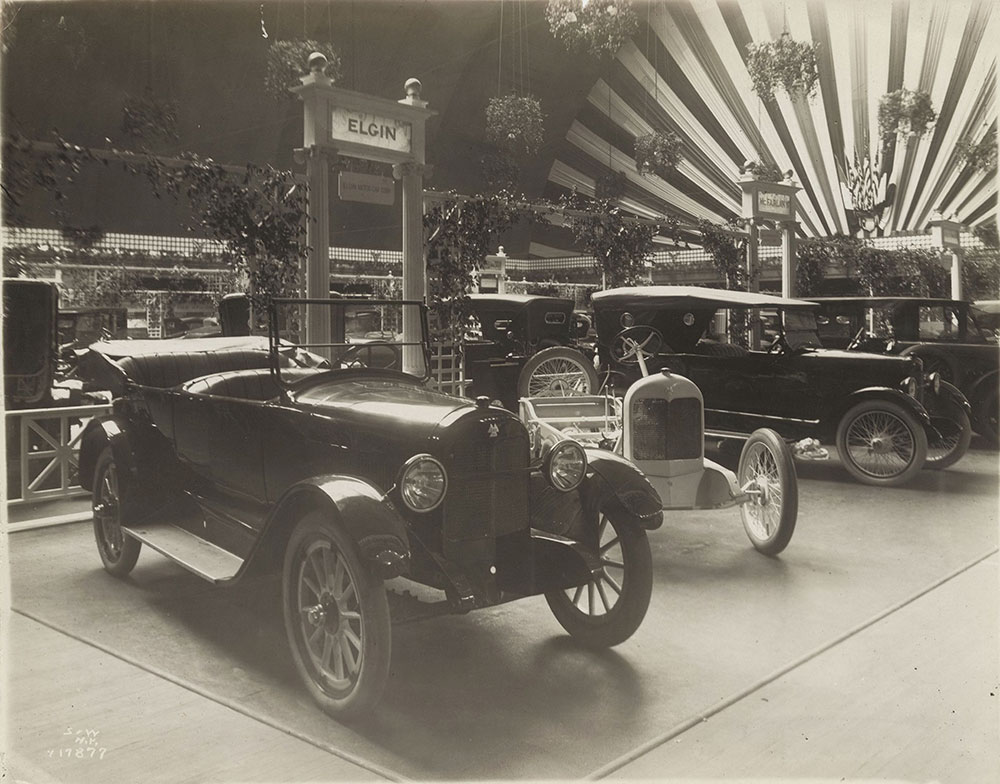 New York 1919 69th Regiment Armory: Elgin Motor Car