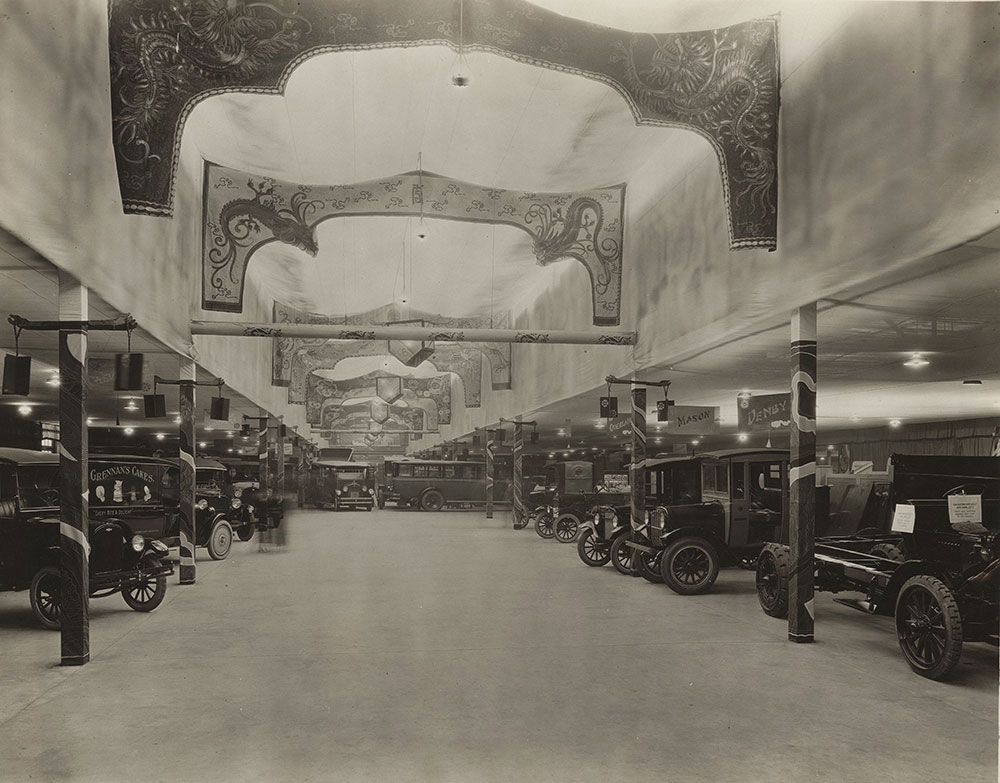 Detroit Show 1924 commercial vehicles