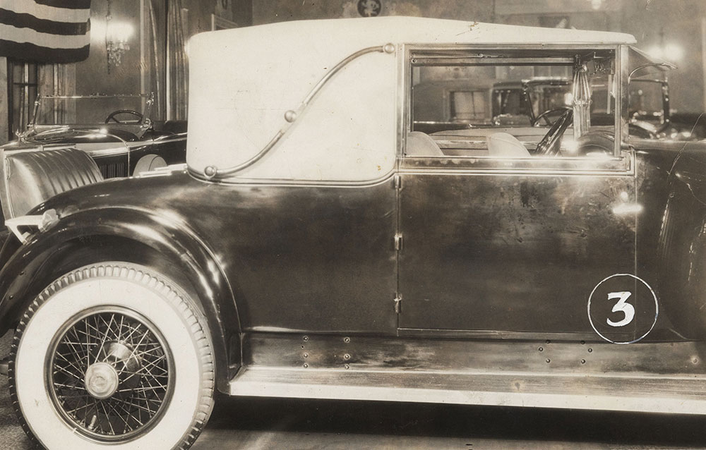 New York Salon 1928 Locke-Stutz collapsible 8-passenger coupe