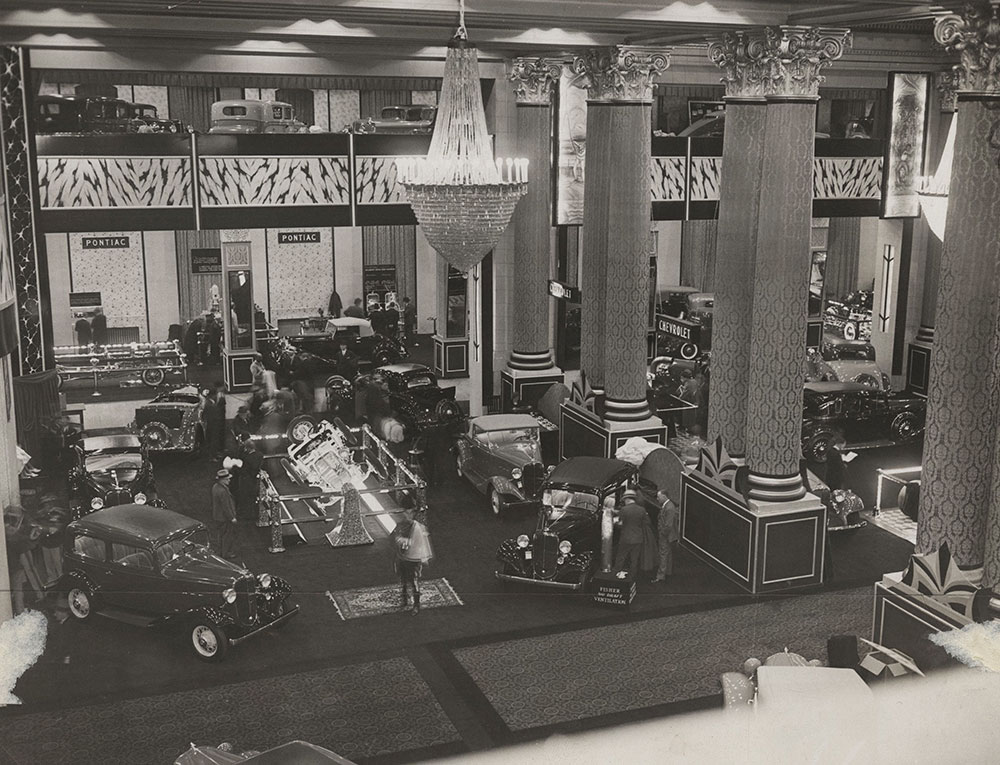 New York Automobile Show 1933 Grand Central Hotel Pontiac