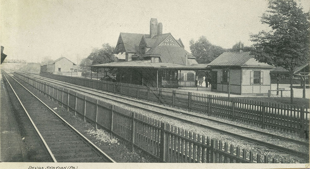 Devon Railroad Station