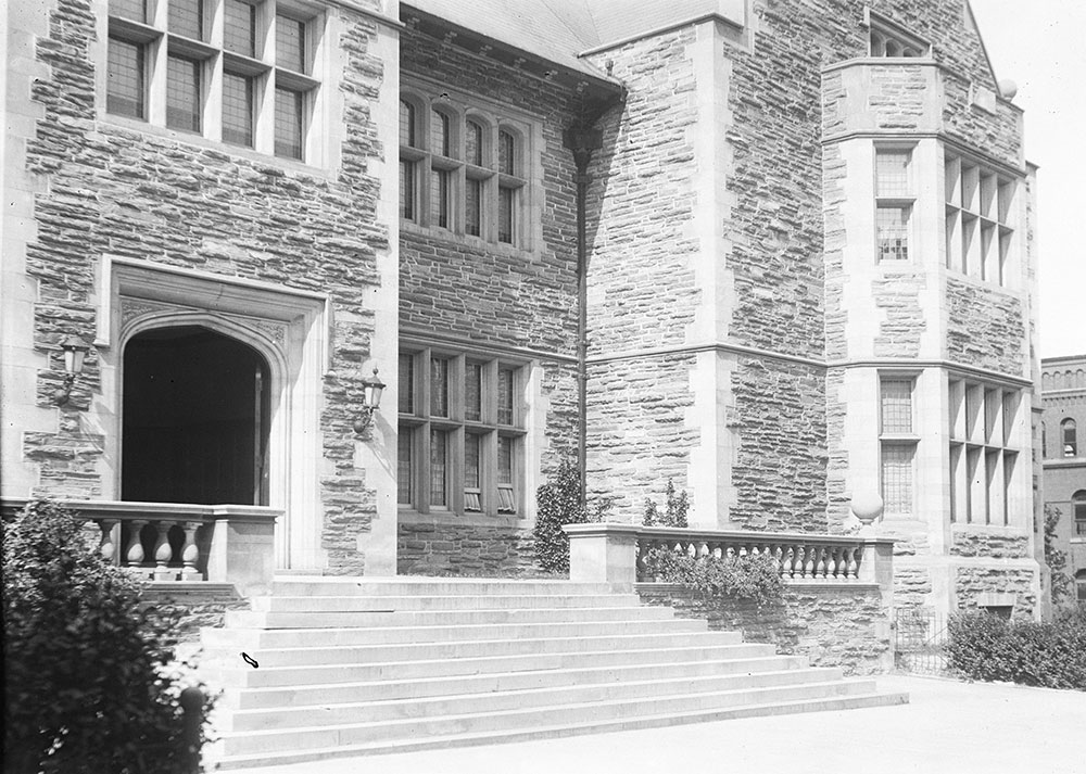 University of Pennsylvania, Houston Hall, Detail of Front