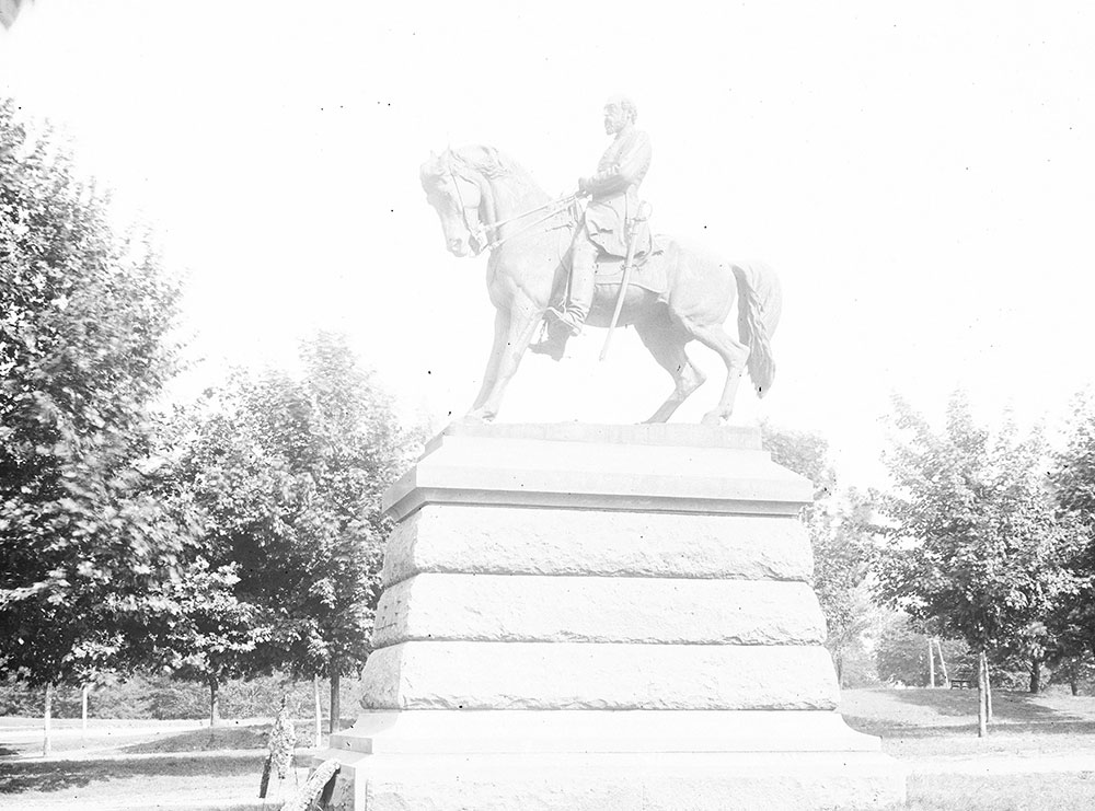 General Mead Monument