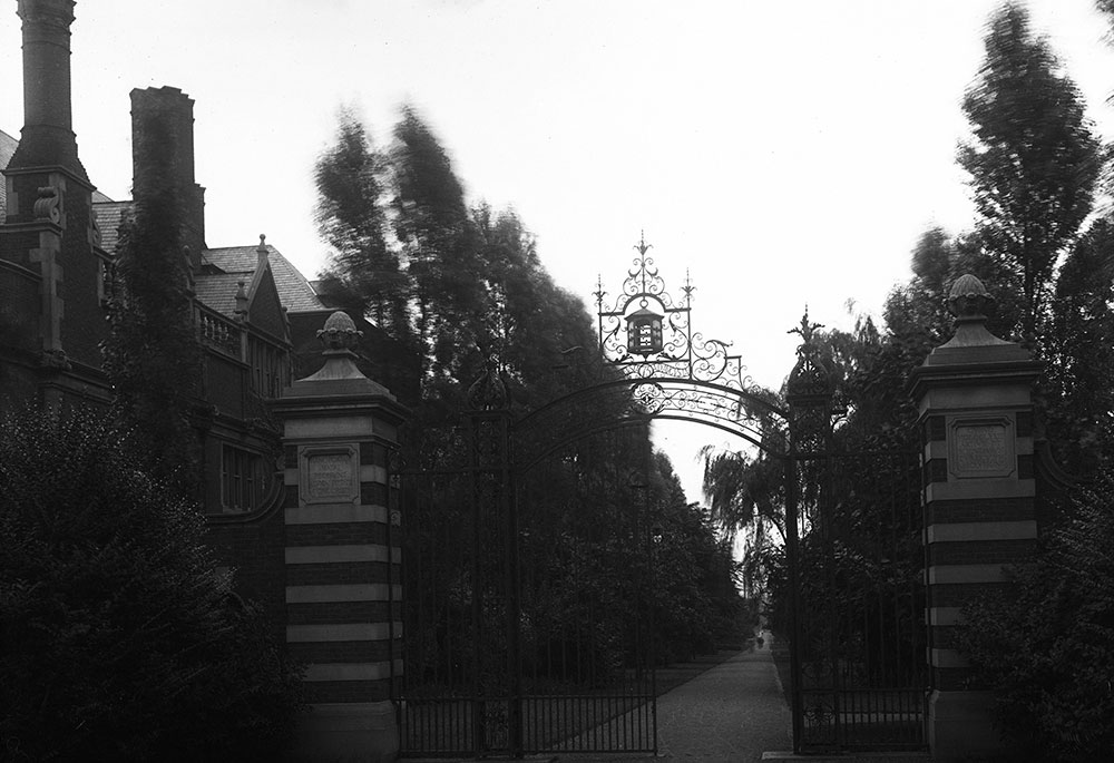 University of Pennsylvania, Gate