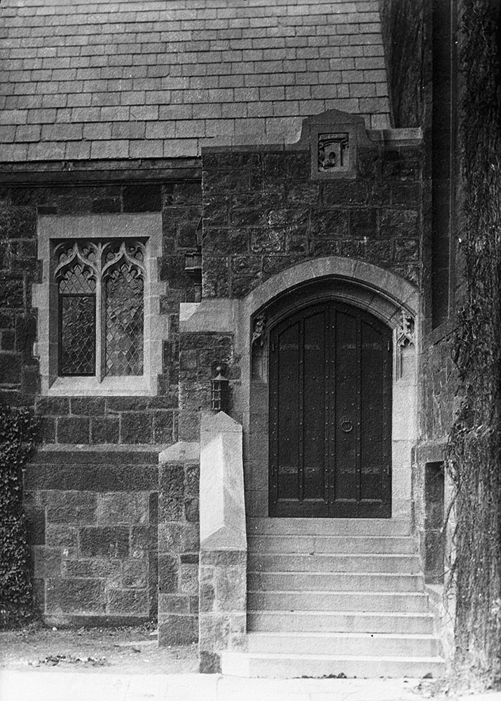 St. Paul's Church, Detail of side entrance