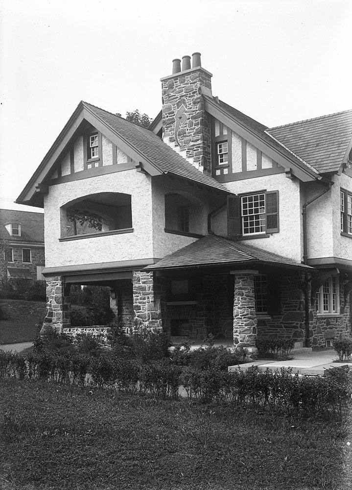 Residence on Mill Creek Road, House B, Detail of Balconies and Porches at South End