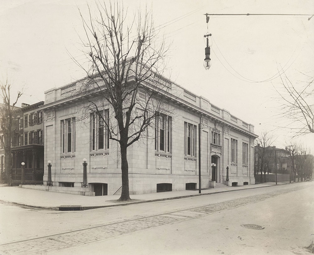 Walnut Street West/West Philadelphia Branch