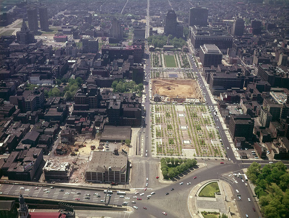 Air shot Independence Mall in color