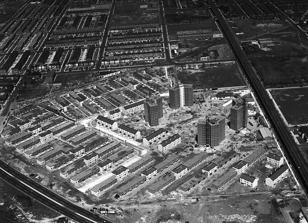 Aerial views Wilson Park Apts, 26th and Snyder