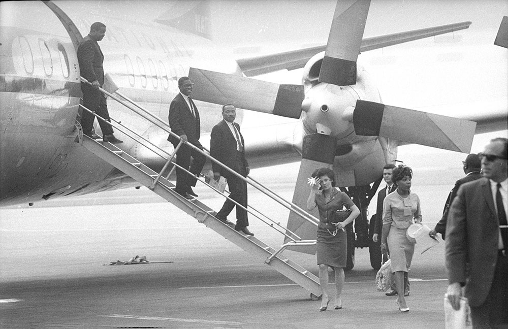 Dr. Martin Luther King leaves Philadelphia International Airport, National Airlines