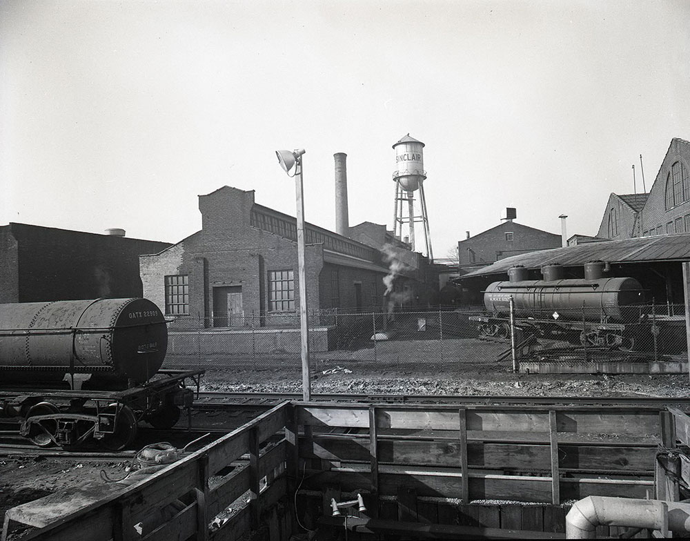 Mifflin & Water Streets, Southeast Corner