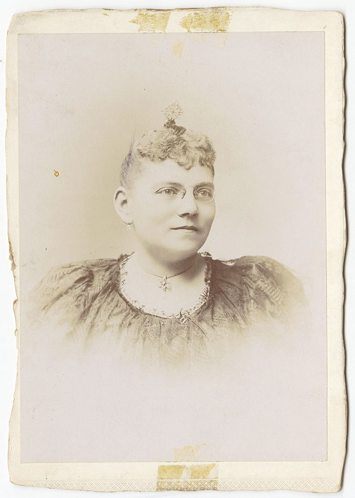 Photograph of Anne Lubin
