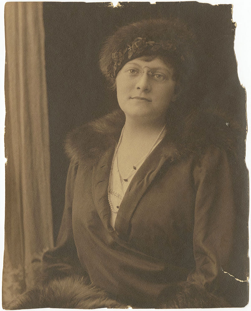 Photograph of Edith Lubin